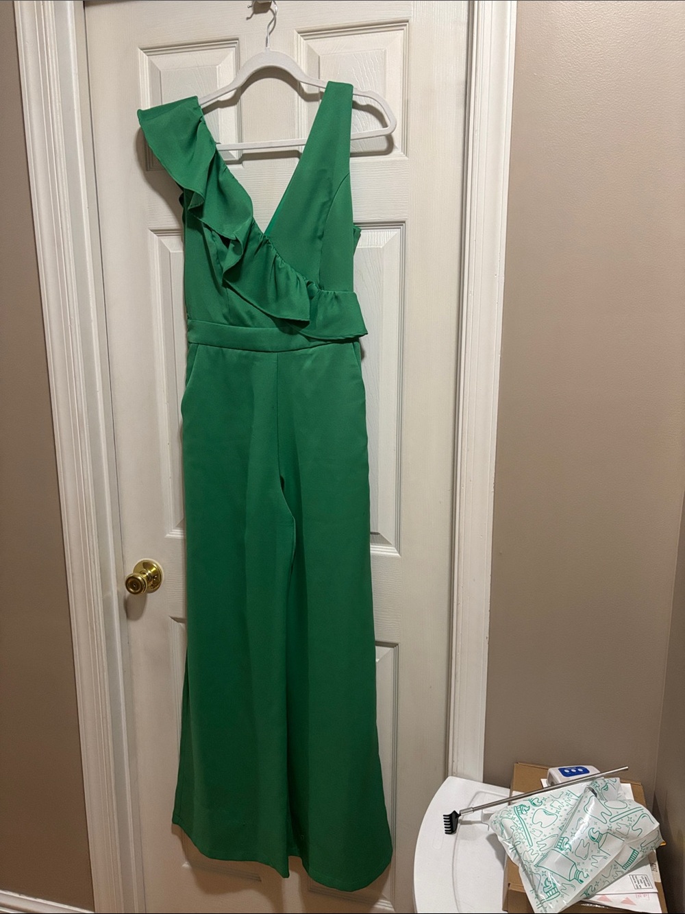 DO+BE Emerald Green One-Shoulder Ruffle Jumpsuit